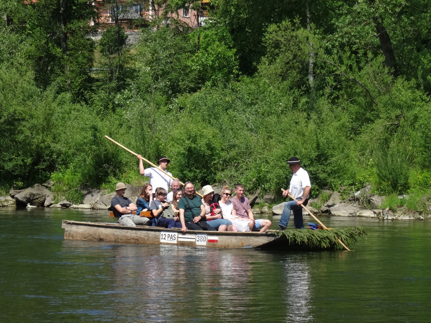 img00018.jpg