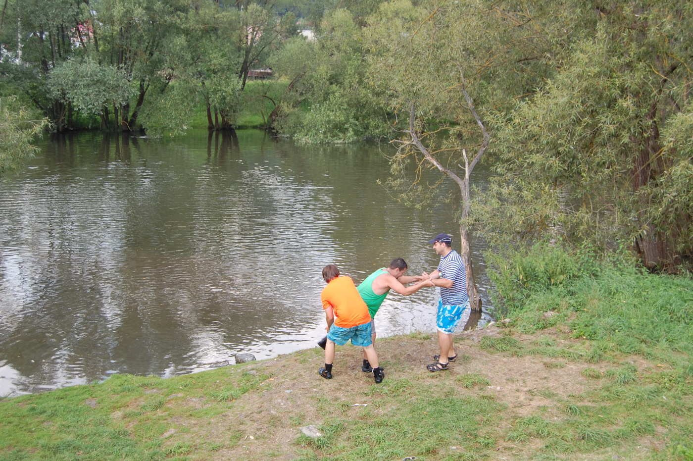 img00137.jpg