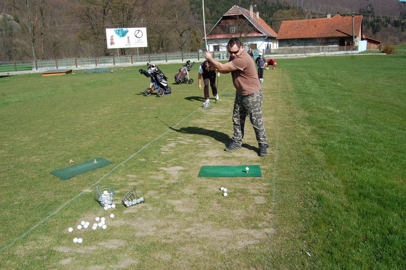 img00099.jpg