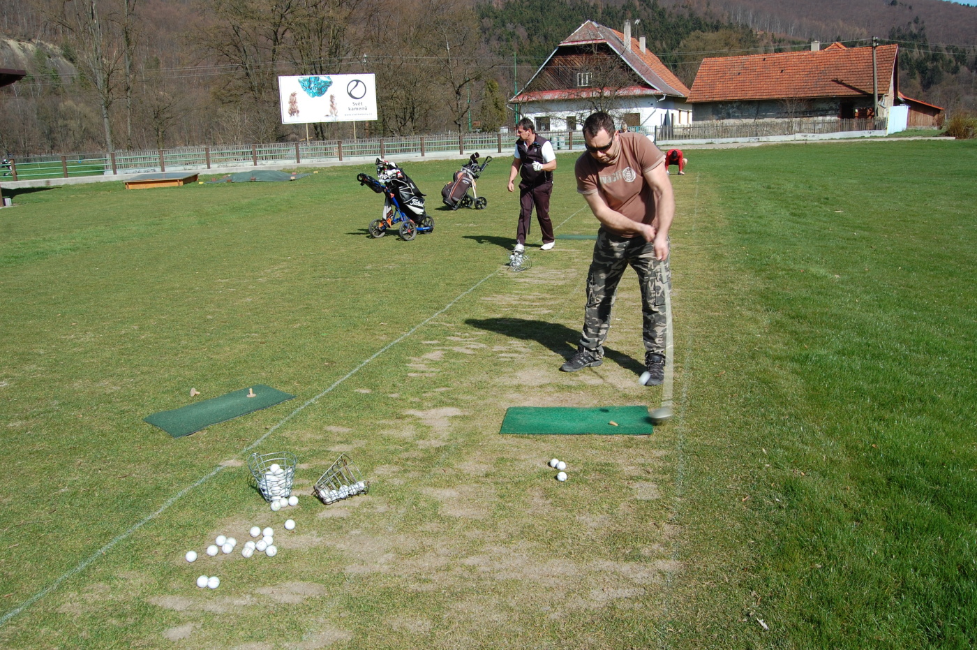 img00101.jpg