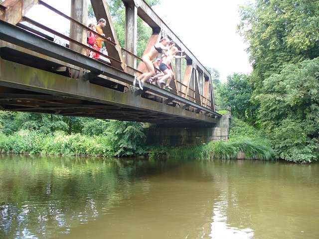 img00108.jpg