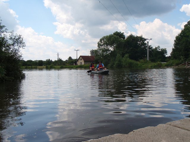 img00122.jpg