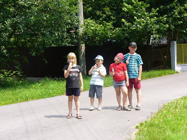 img00211.jpg