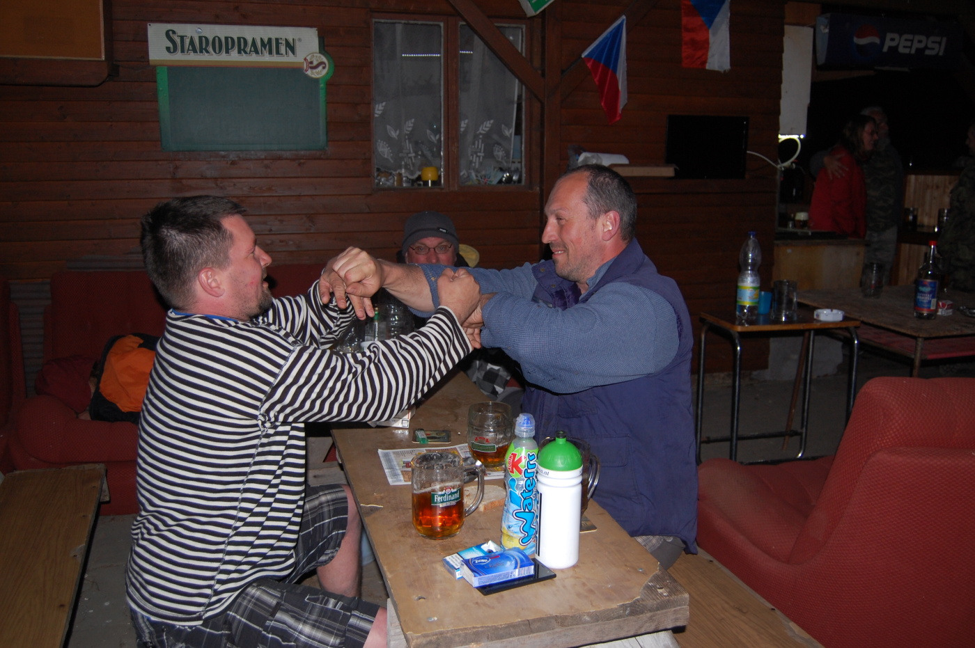 img00107.jpg