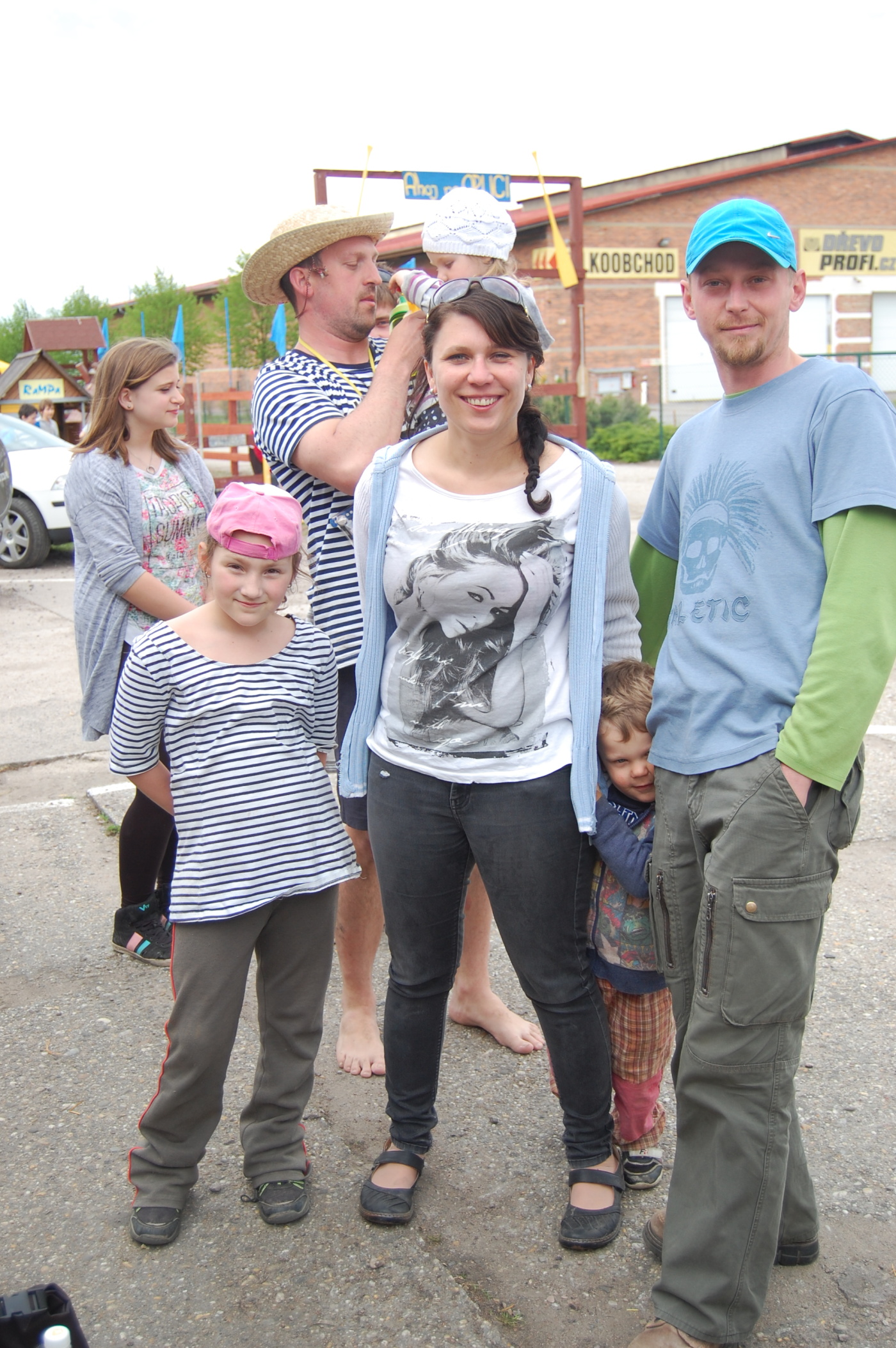 img00190.jpg