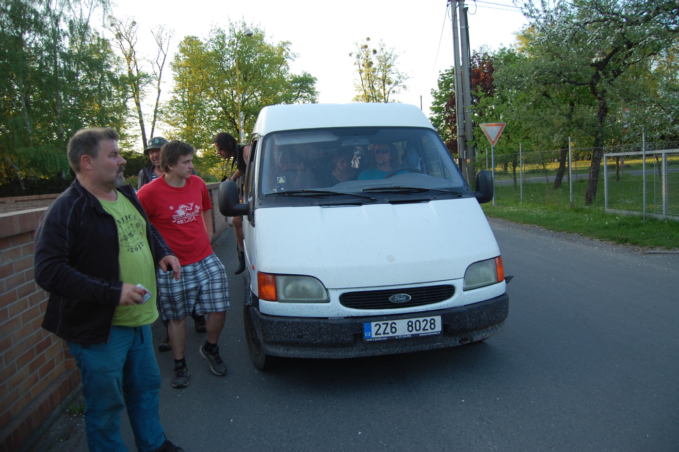 img00203.jpg