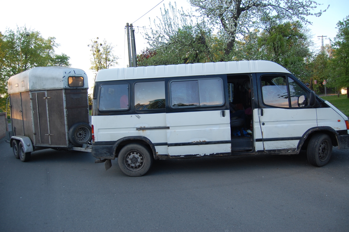img00206.jpg