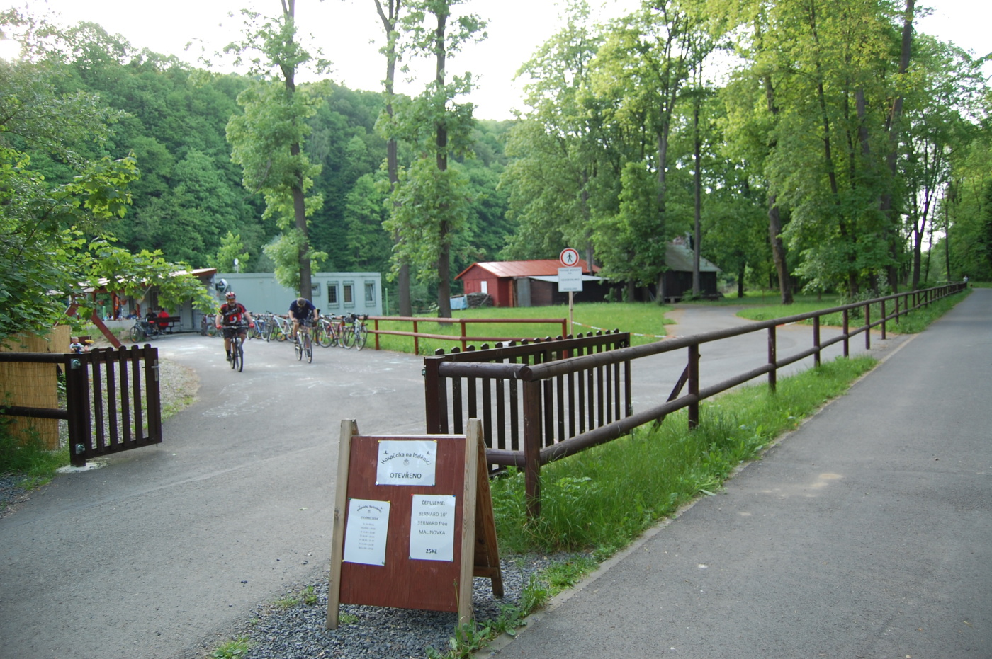 img00218.jpg
