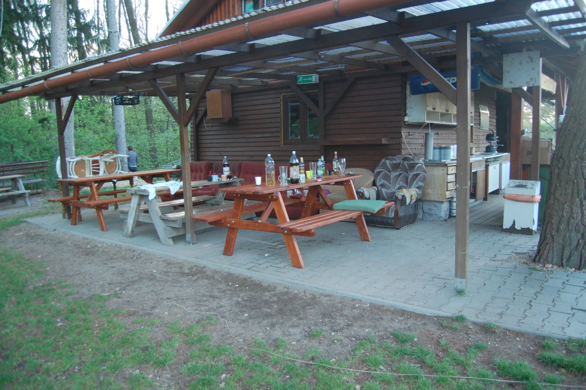 img00004.jpg