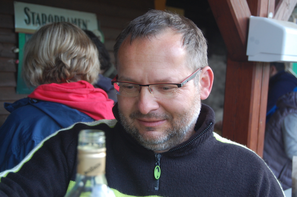 img00008.jpg