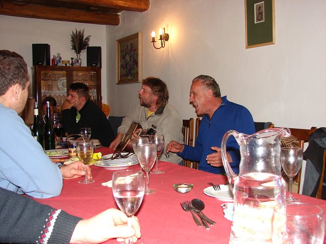 img00126.jpg