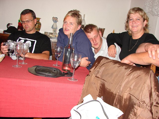 img00129.jpg