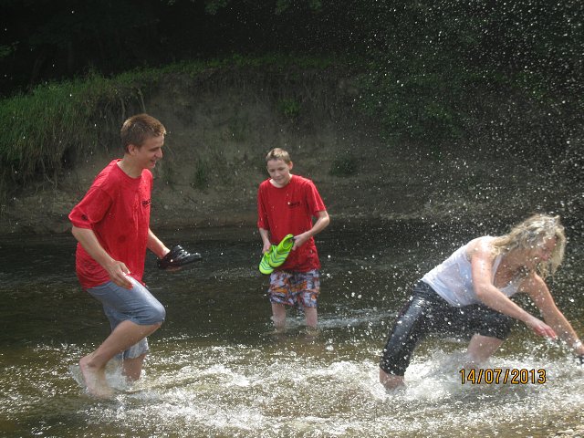 img00141.jpg