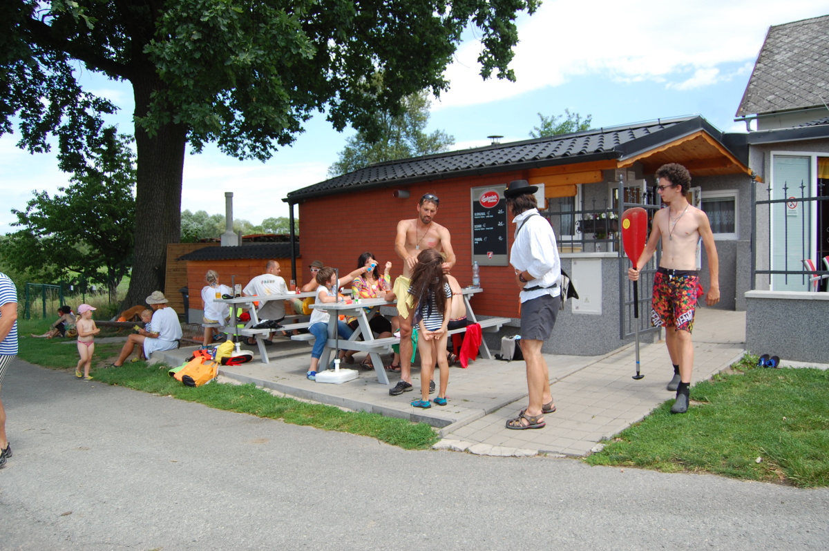 img00076.jpg