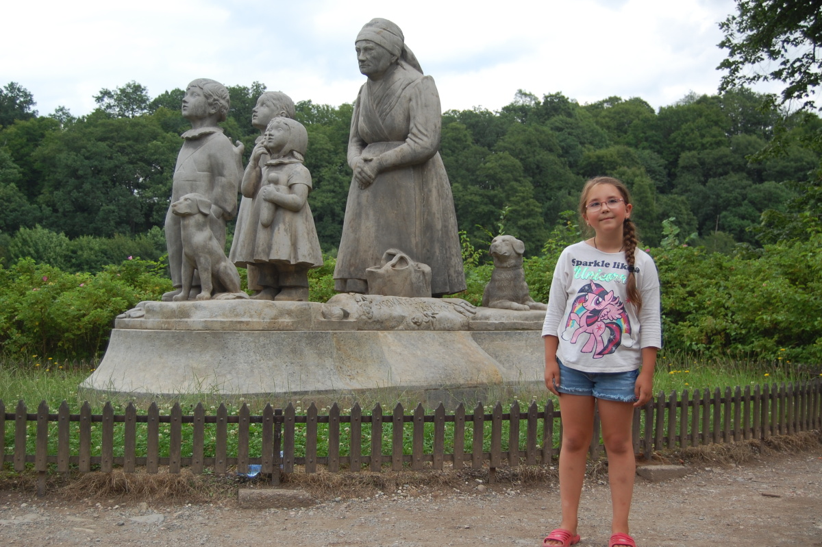 img00139.jpg