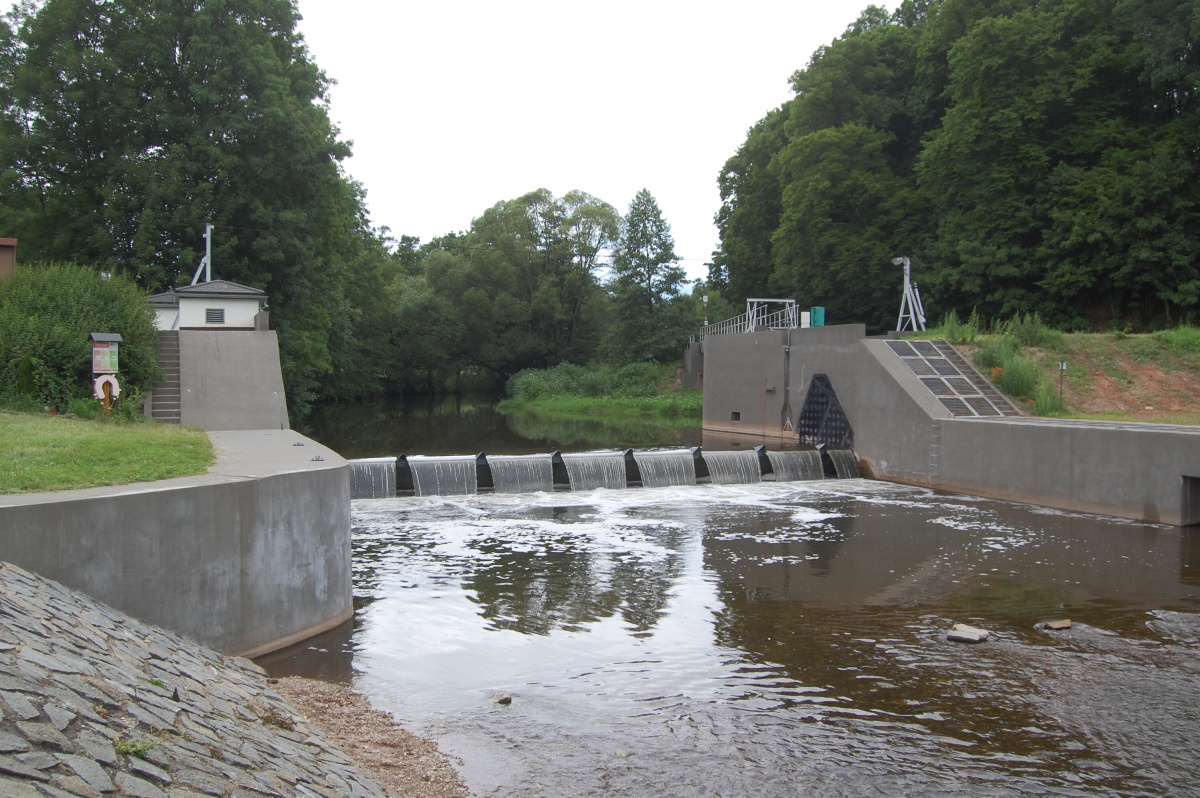 img00144.jpg