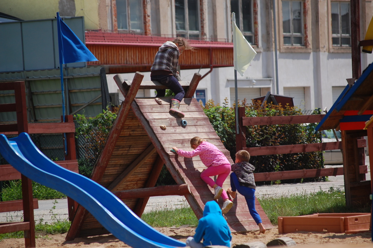 img00151.jpg