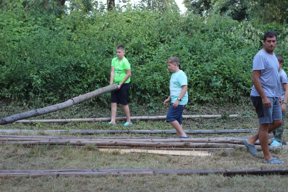 img00006.jpg