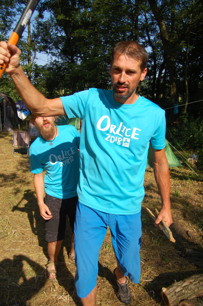 img00158.jpg
