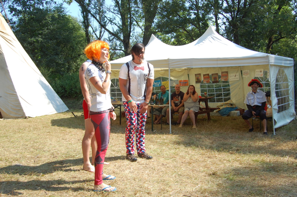 img00189.jpg