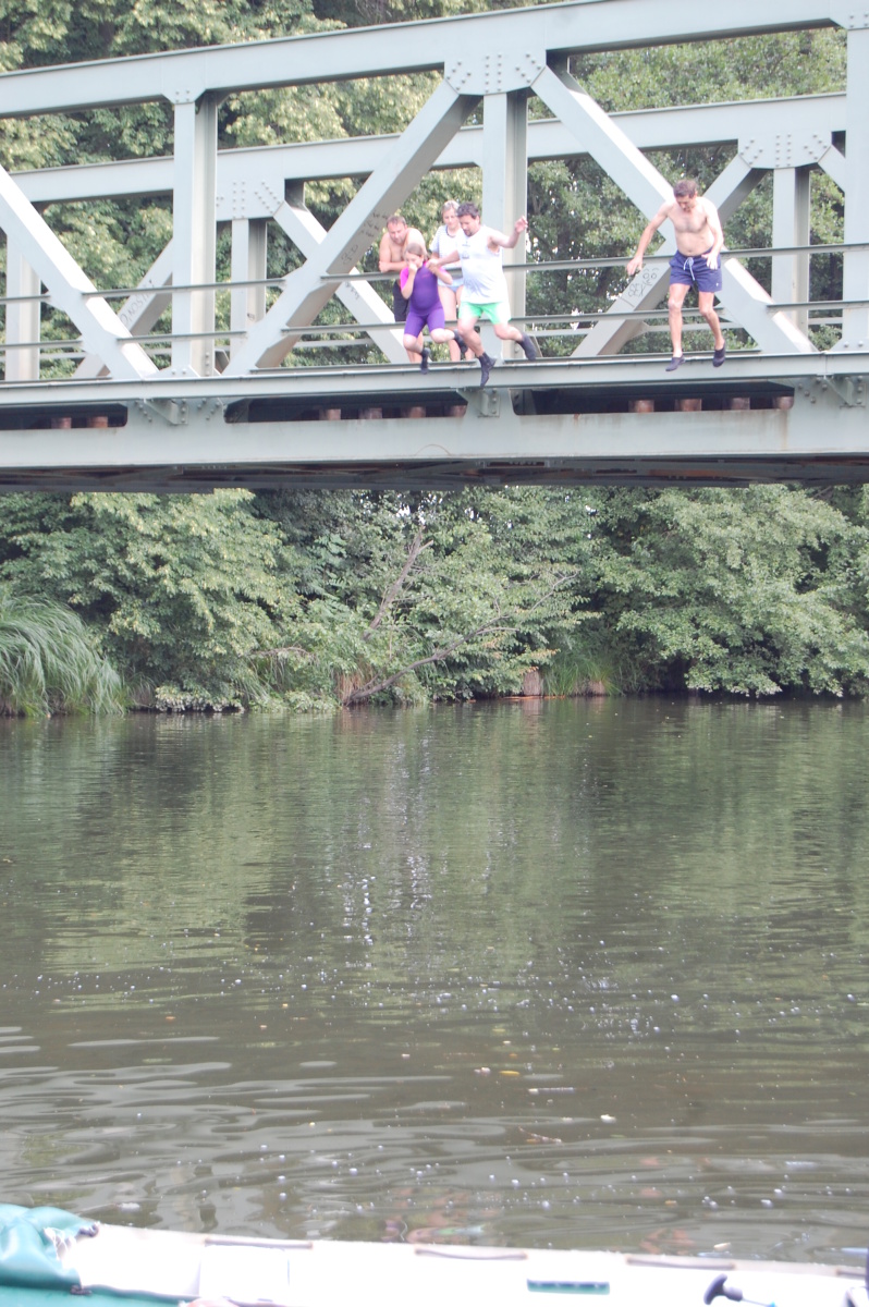 img00101.jpg