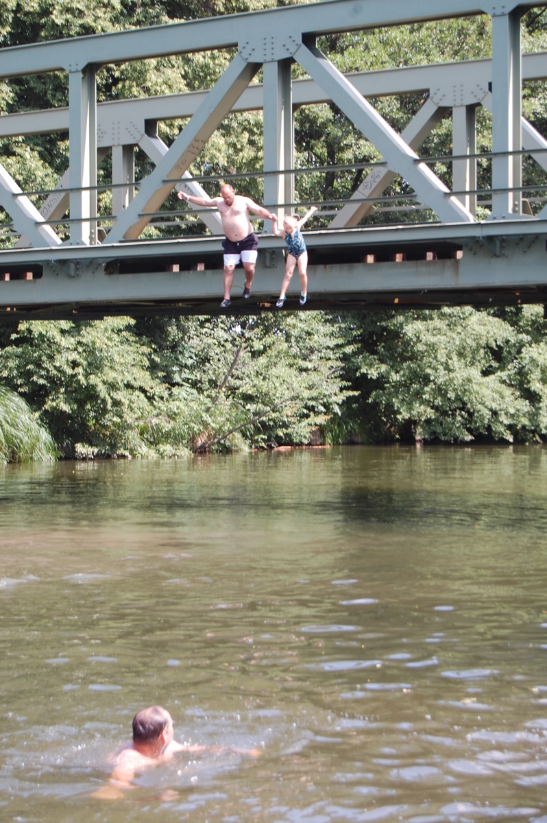 img00117.jpg