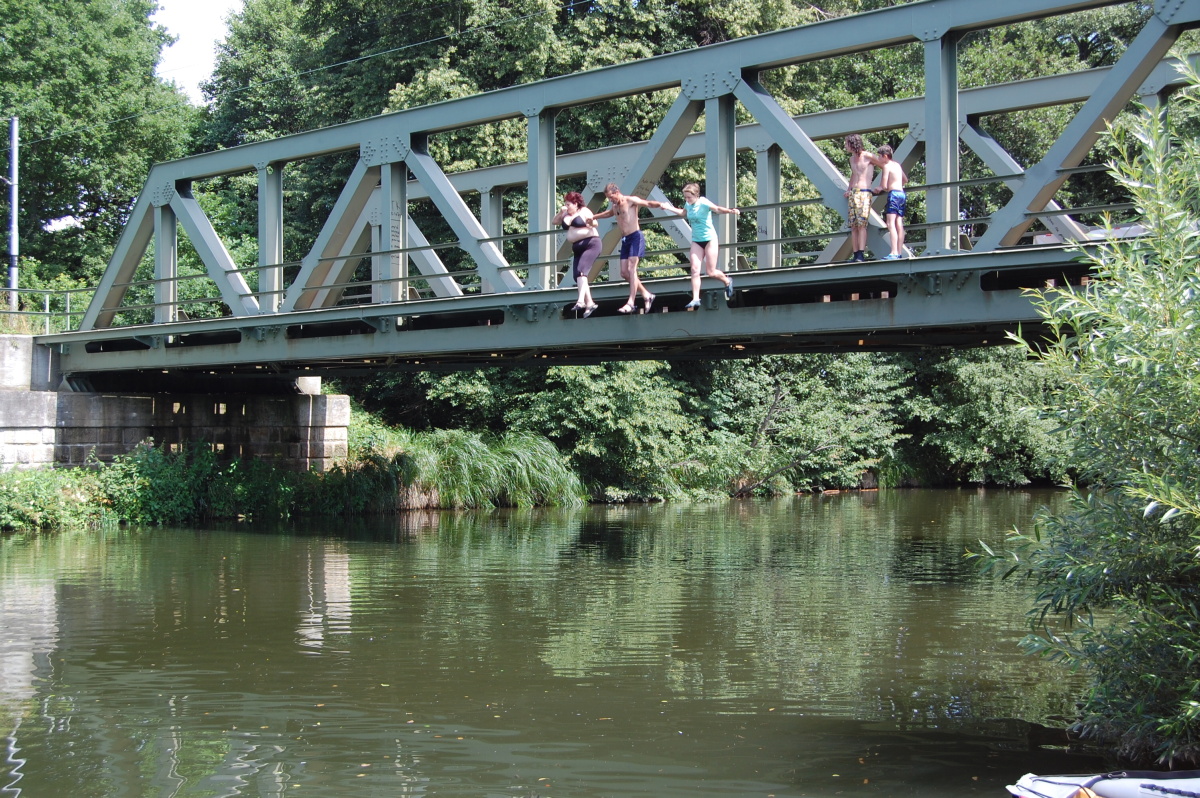 img00136.jpg