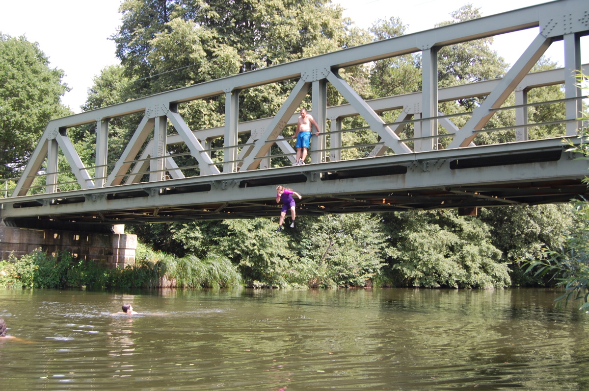 img00140.jpg