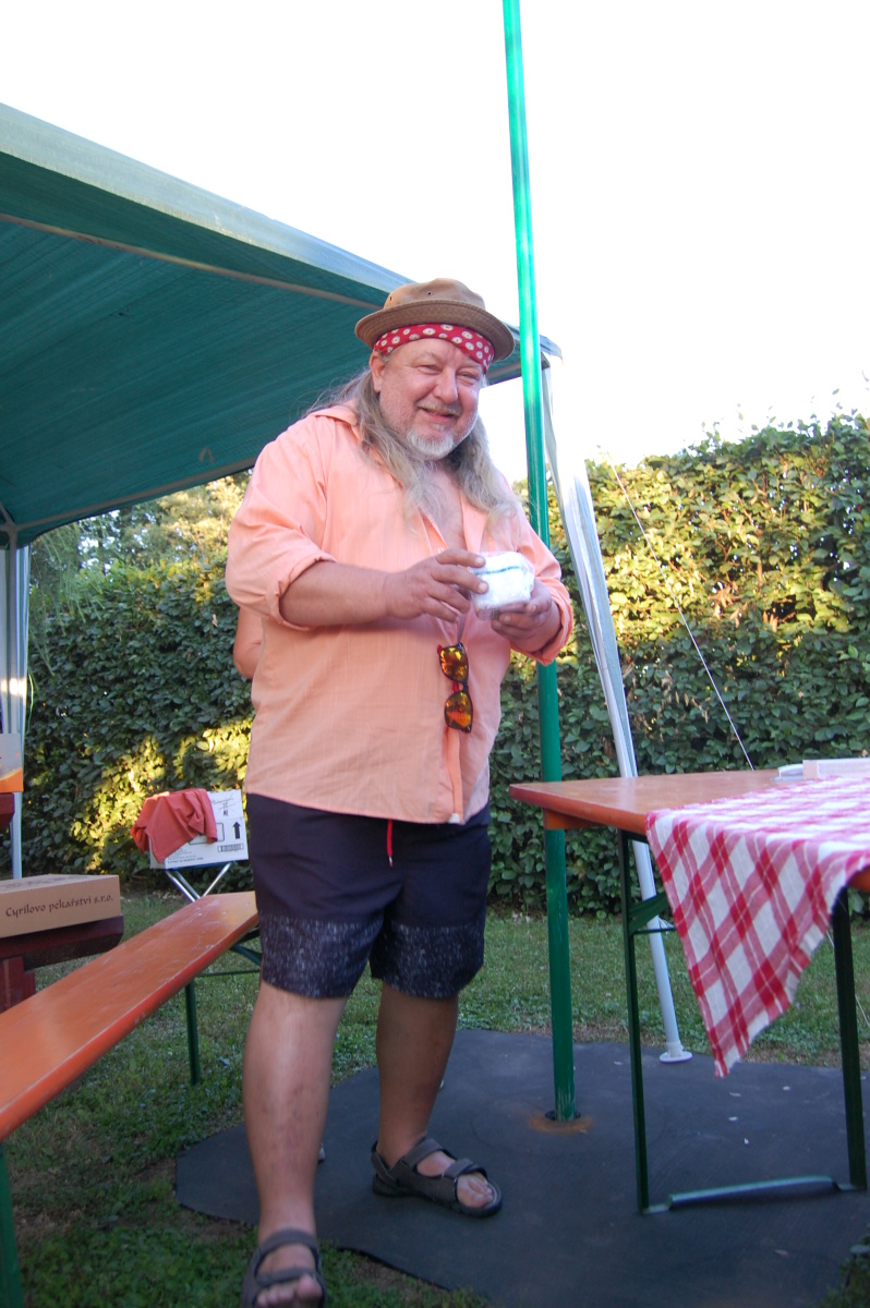 img00047.jpg