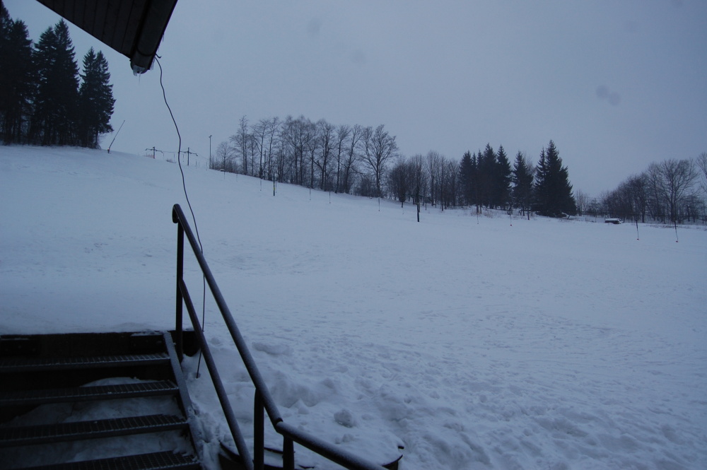 img00004.jpg