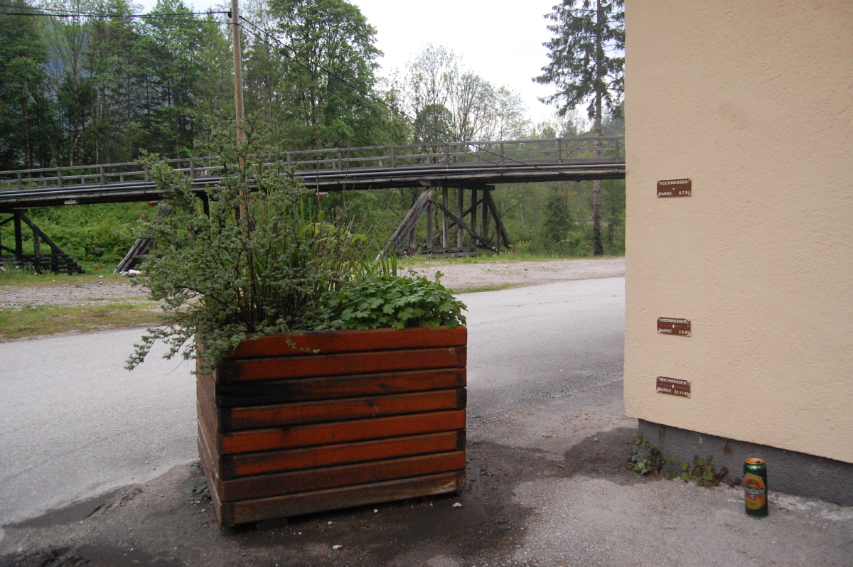 img00077.jpg