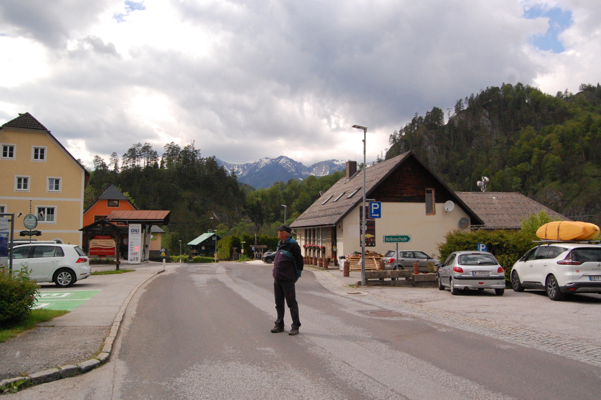 img00106.jpg