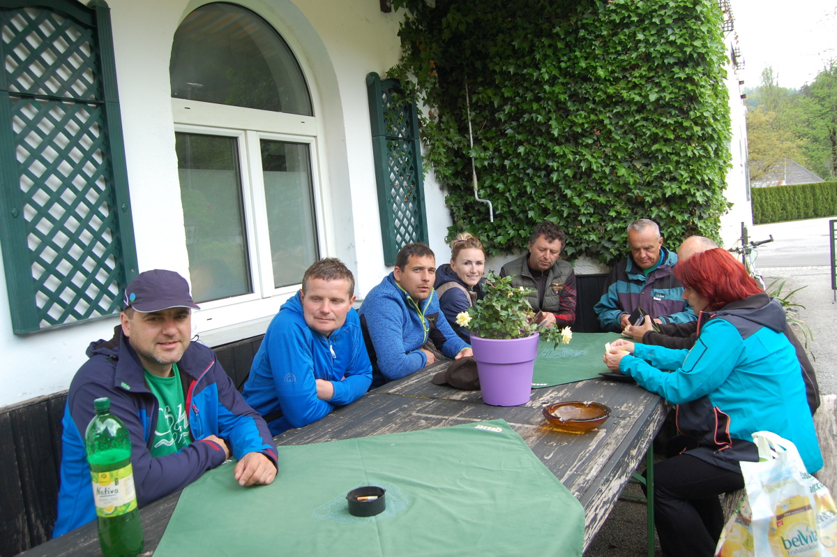 img00108.jpg