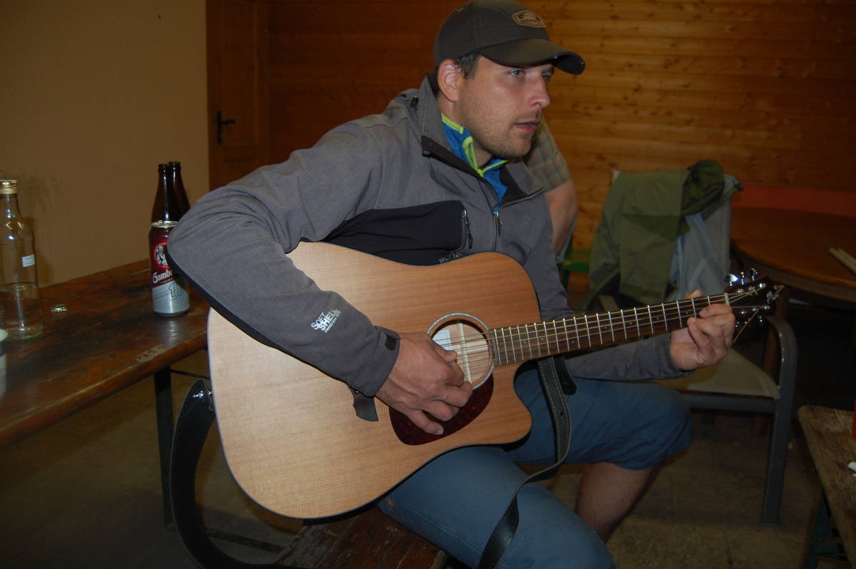 img00157.jpg