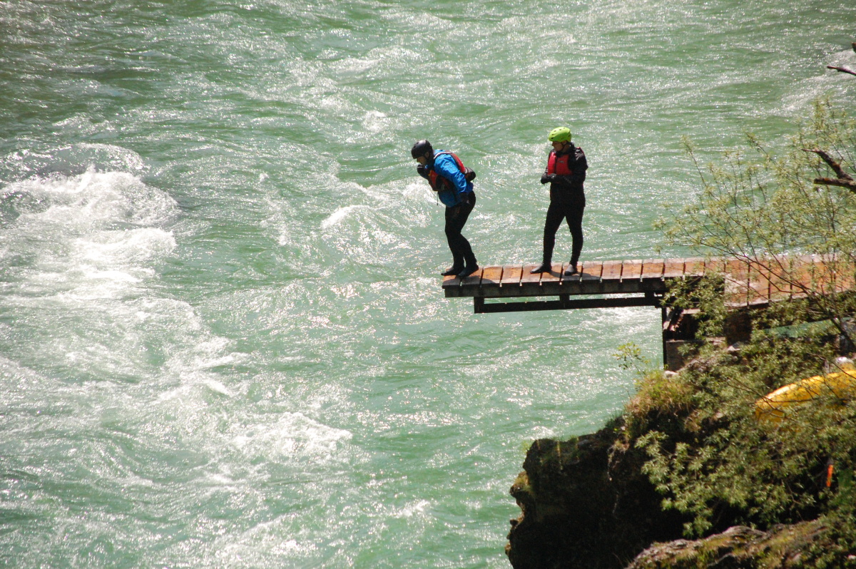 img00208.jpg