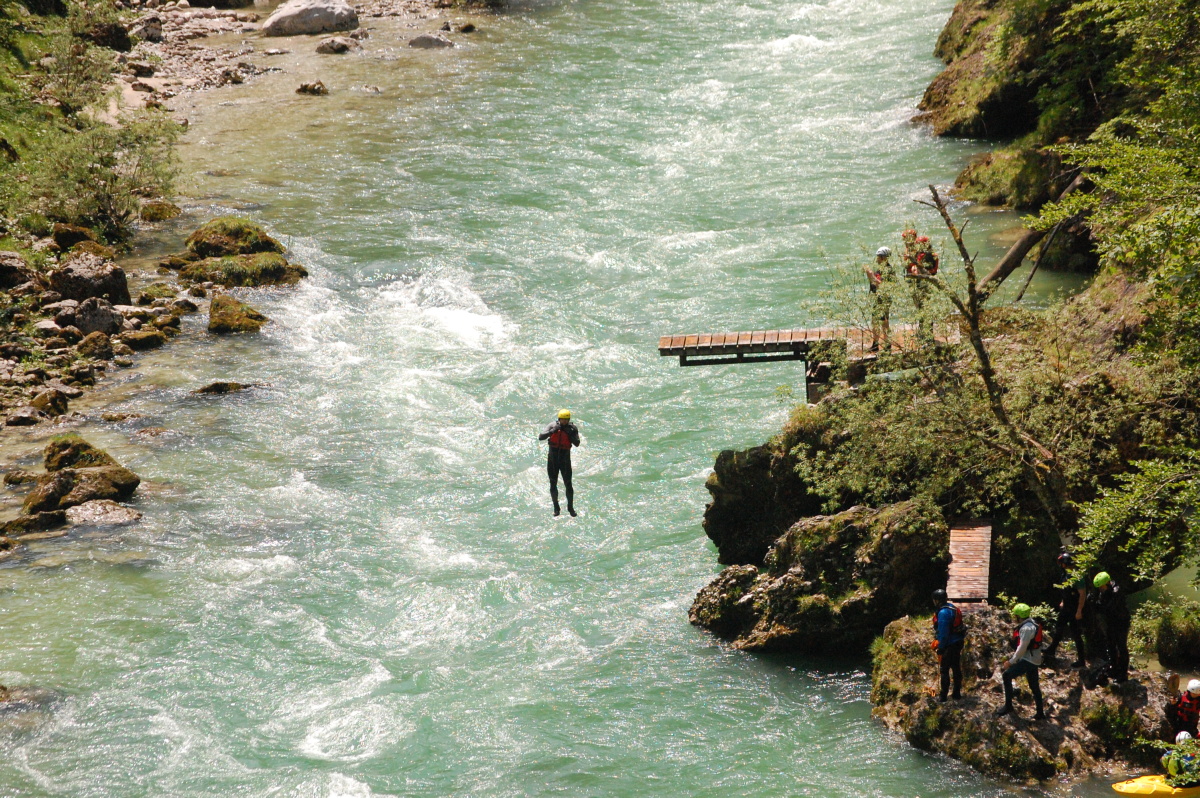 img00222.jpg