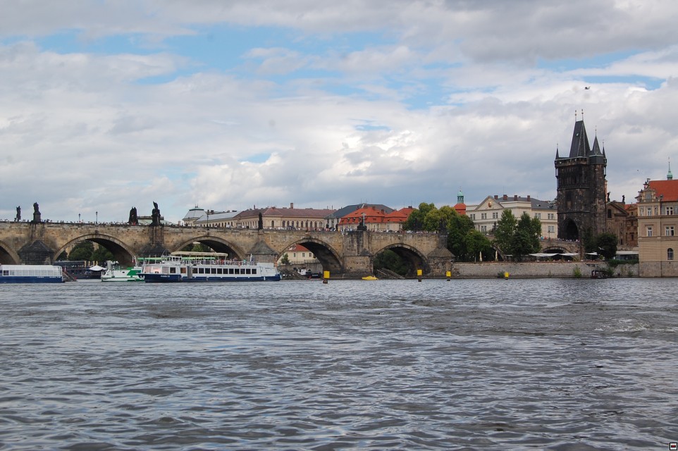 img00030.jpg